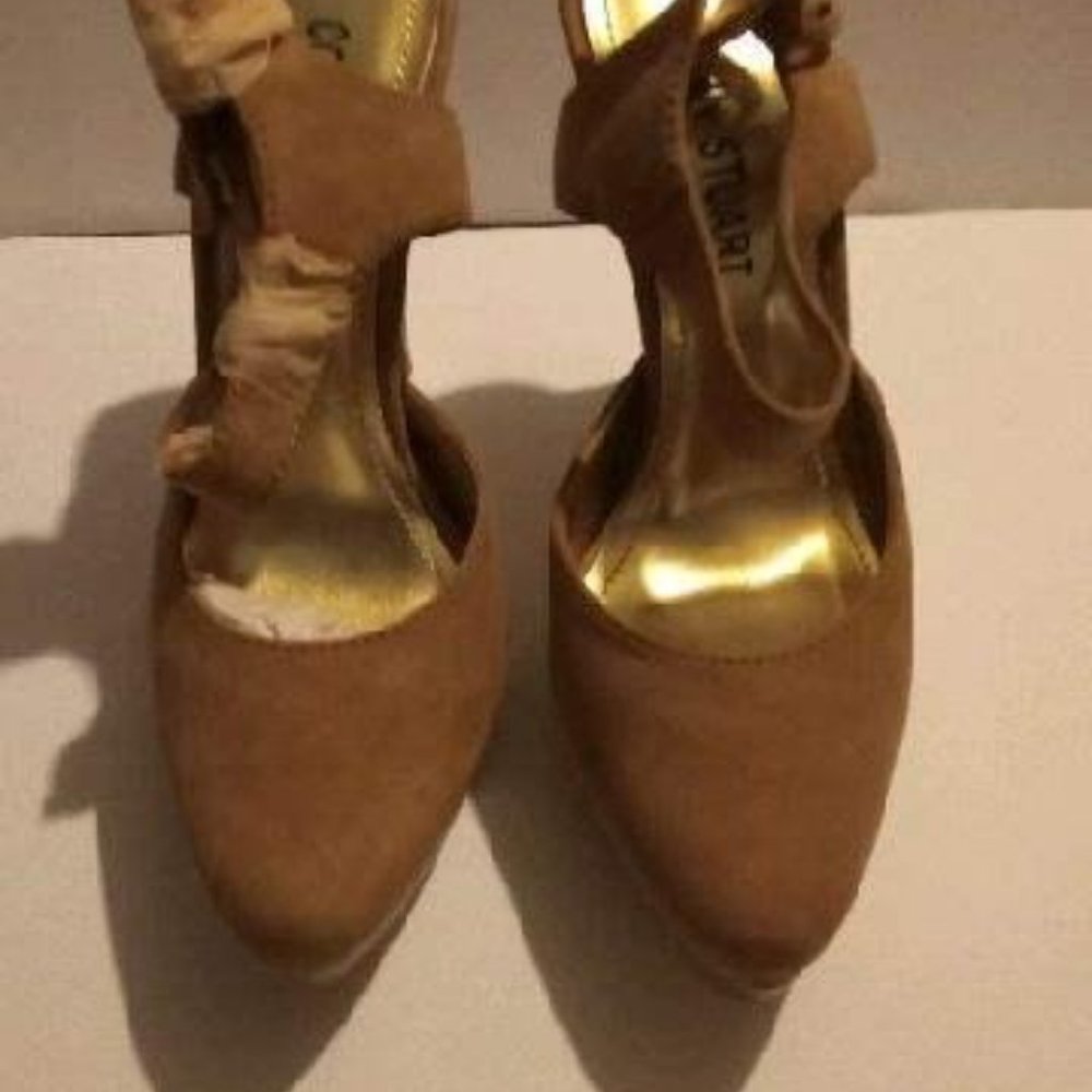 Shoes - Picture 5 of 5